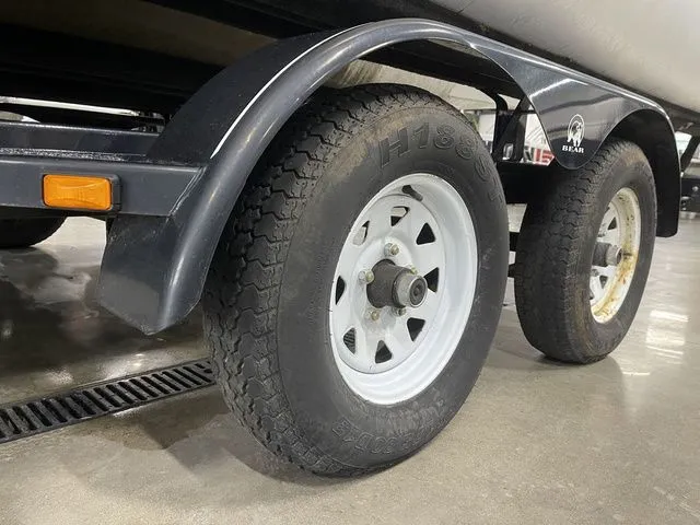 Slide: The Image of Landau Atlantis 230 Cruise TRI-LOG 2016 - 8