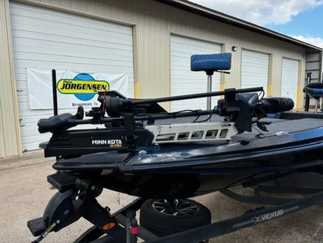 Slide: The Image of Vexus VX20 2022 - 3