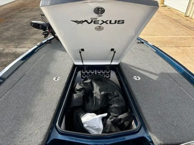 Slide: The Image of Vexus VX20 2022 - 6