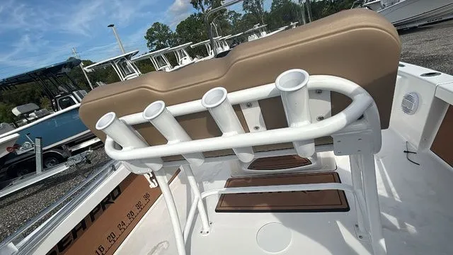 Slide: The Image of Sea Pro 210 Bay 2026 - 17