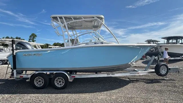 Slide: The Image of Sea Pro 240 DC 2026 - 8