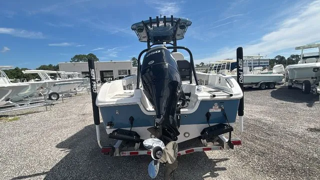 Slide: The Image of Sea Pro 225FLX Sandbar 2026 - 4