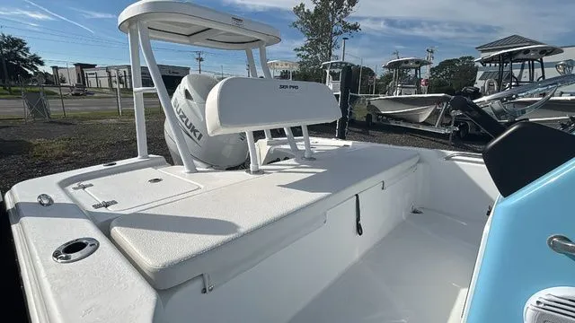 Slide: The Image of Sea Pro 172 Bay 2026 - 16