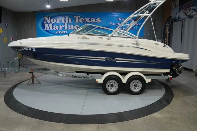 The Image of Sea Ray 200 Sundeck 2007 - 1