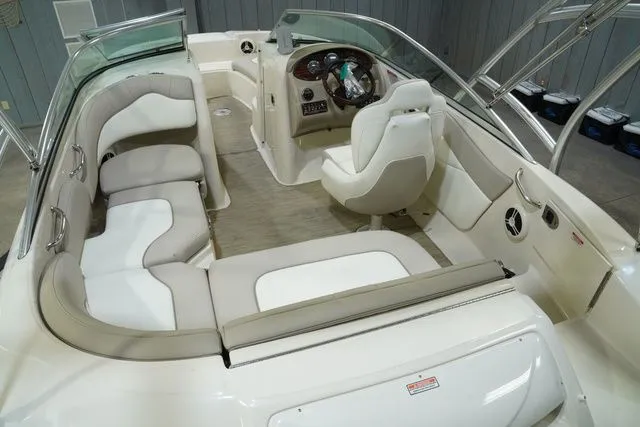 Slide: The Image of Sea Ray 200 Sundeck 2007 - 22