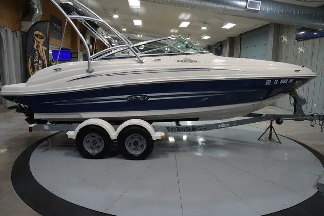 Slide: The Image of Sea Ray 200 Sundeck 2007 - 5