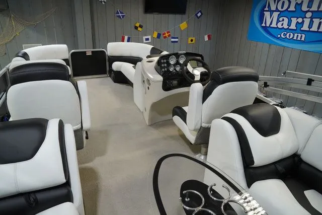 Slide: The Image of Lowe X Series X210 2013 - 20