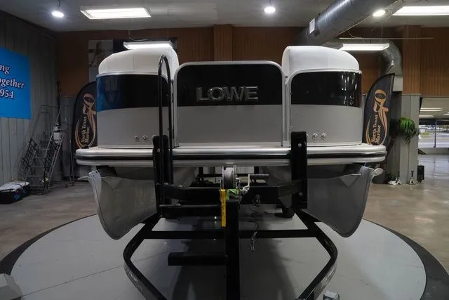 Slide: The Image of Lowe X Series X210 2013 - 4