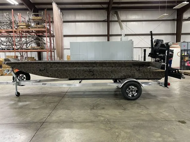 The Image of Xpress BAYOU 180 2026 - 1