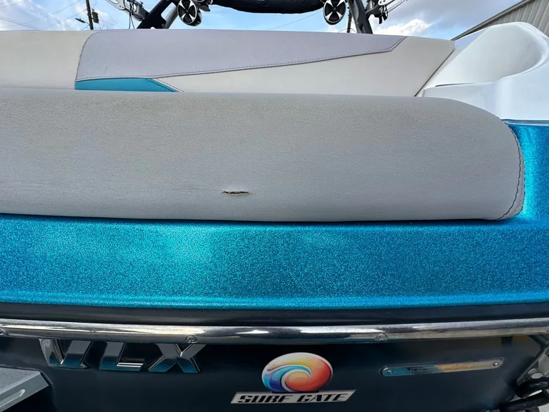 Slide: The Image of Malibu 22VLX 2016 - 31