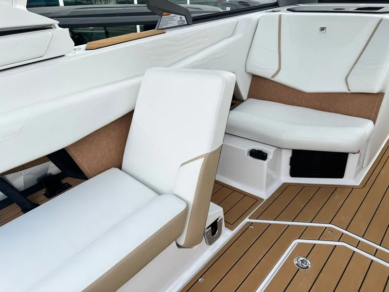 Slide: The Image of Nautique G25 2026 - 26