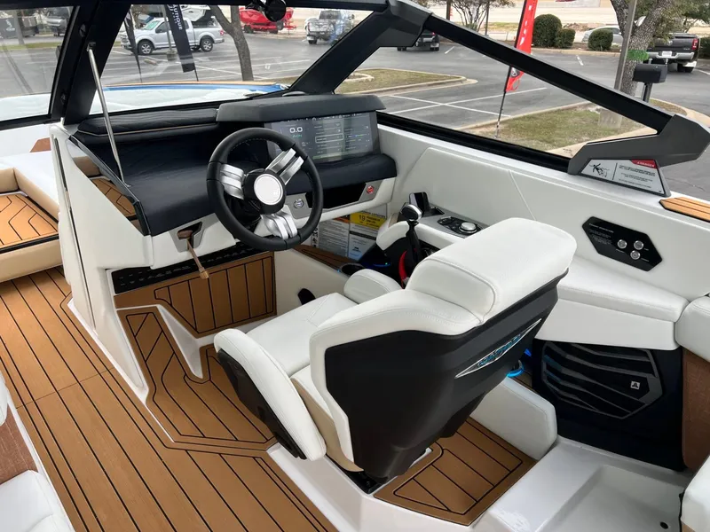 Slide: The Image of Nautique G25 2026 - 29