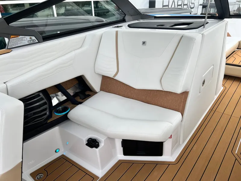 Slide: The Image of Nautique G25 2026 - 30