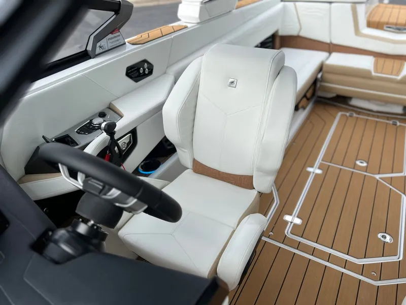 Slide: The Image of Nautique G25 2026 - 54