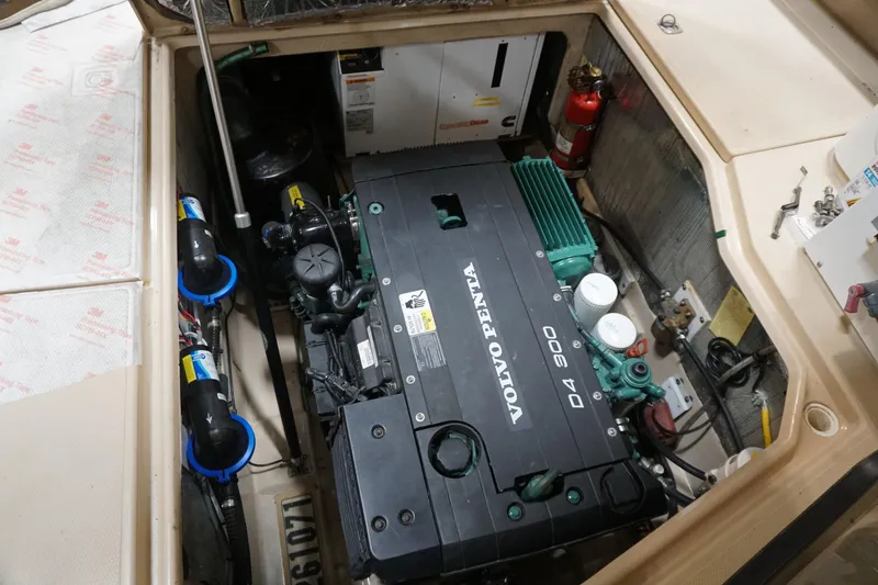 Slide: The Image of Engine compartment of 2013 Ranger Tugs S-31 with Volvo Penta D4 300 engine. - 9