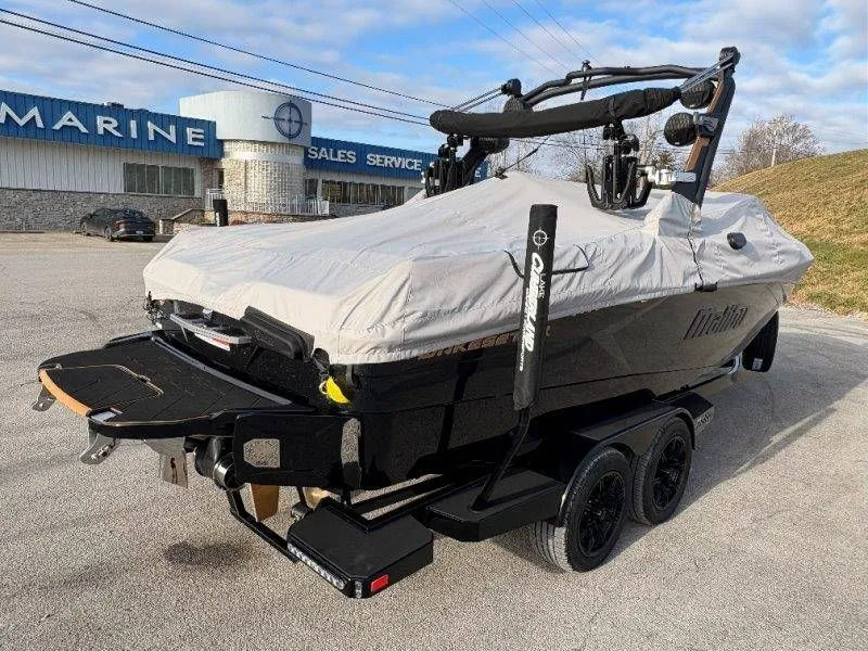 Slide: The Image of Malibu Wakesetter 23 LSV 2026 - 54