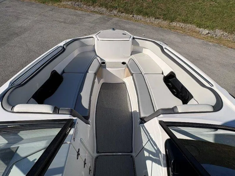 Slide: The Image of Yamaha AR250 2024 - 21