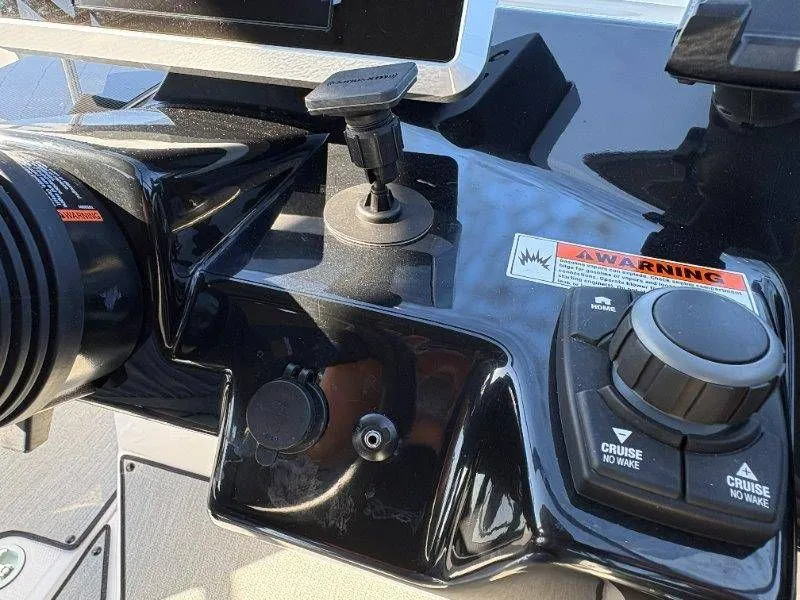 Slide: The Image of Yamaha AR250 2024 - 25