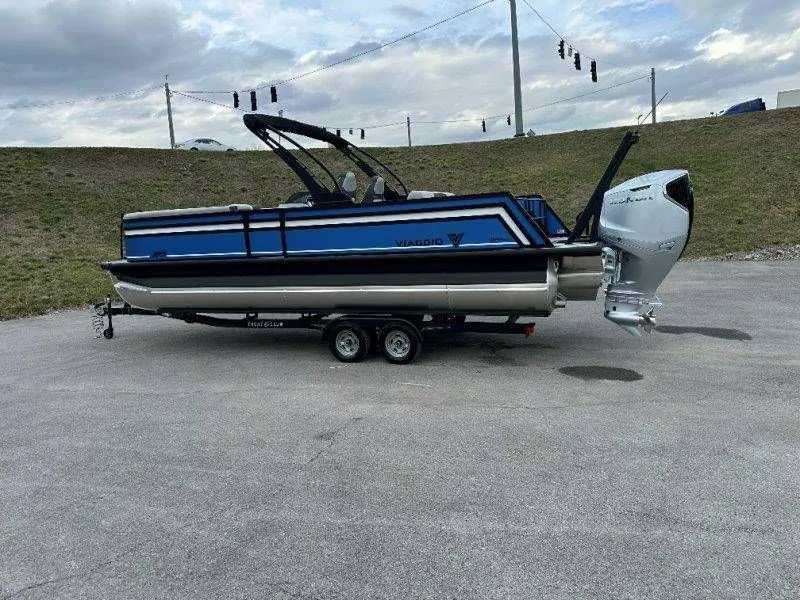 Slide: The Image of Viaggio Lago X24S 2026 - 16