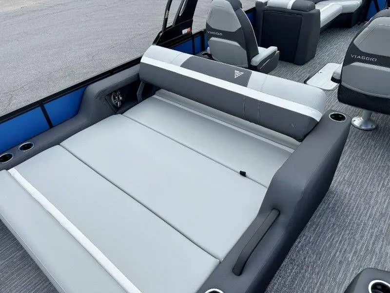 Slide: The Image of Viaggio Lago X24S 2026 - 25