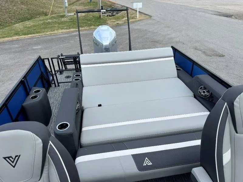 Slide: The Image of Viaggio Lago X24S 2026 - 28