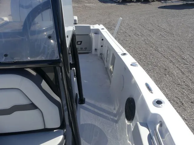 Slide: The Image of Sea Pro 222 Center Console 2026 - 16