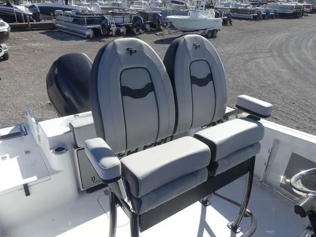 Slide: The Image of Sea Pro 222 Center Console 2026 - 19