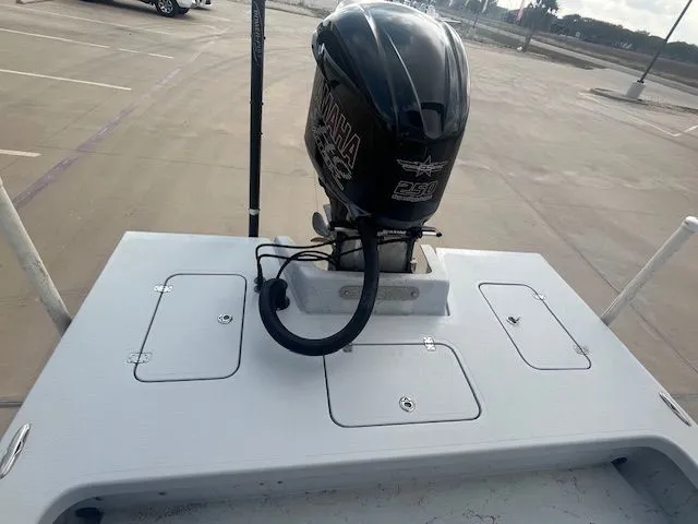 Slide: The Image of Majek 22' Illusion 2008 - 22