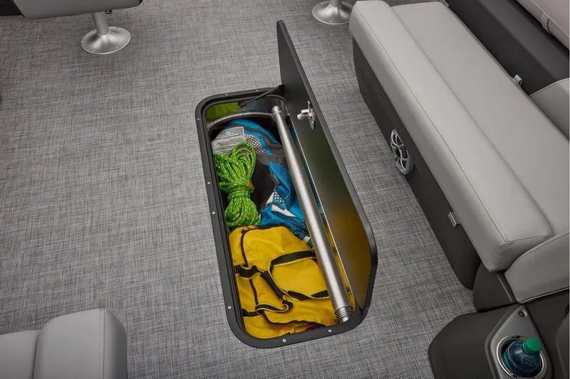 Slide: The Image of Sun Tracker Sportfish 24 XP3 2026 - 51