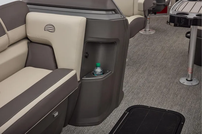 Slide: The Image of Sun Tracker Fishin' Barge 22 XP3 2026 - 40