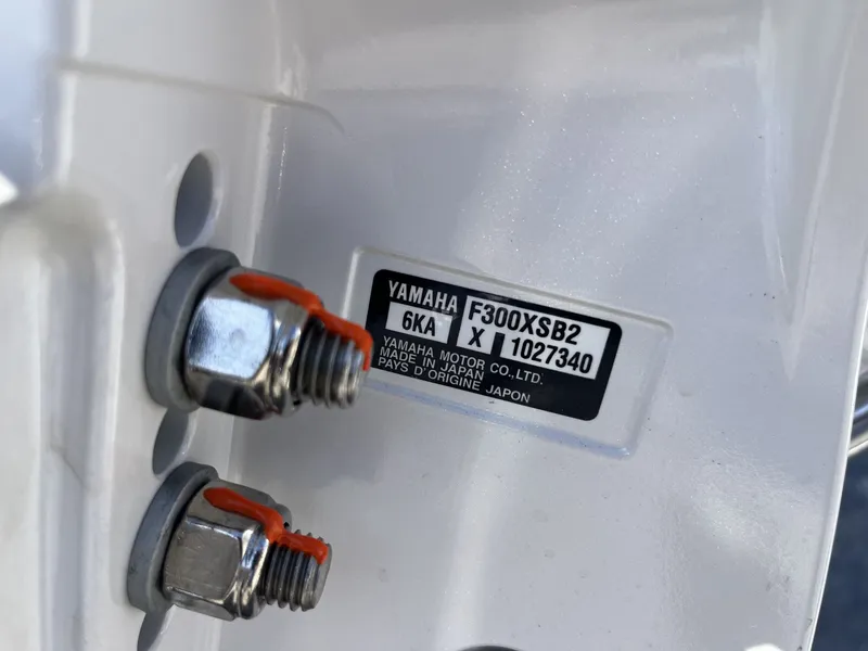 Slide: The Image of Pathfinder 2500 Hybrid 2026 - 9