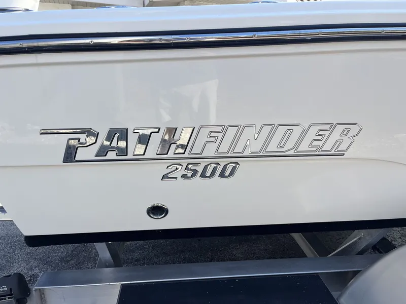 Slide: The Image of Pathfinder 2500 Hybrid 2026 - 7
