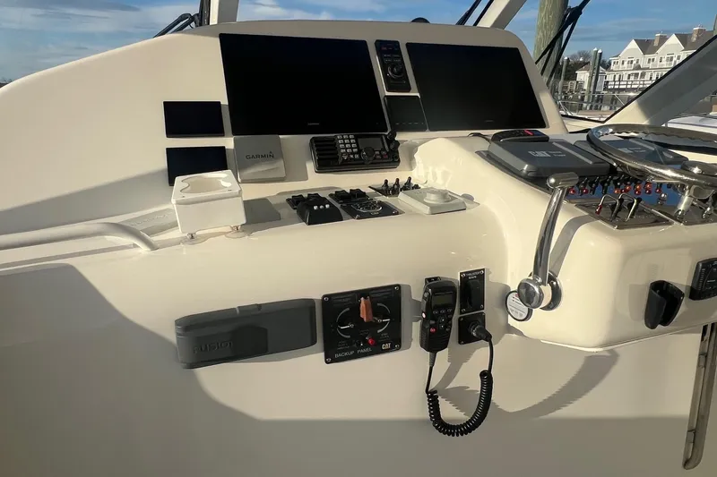 Slide: The Image of Cabo 44 Hardtop Express 2012 - 28