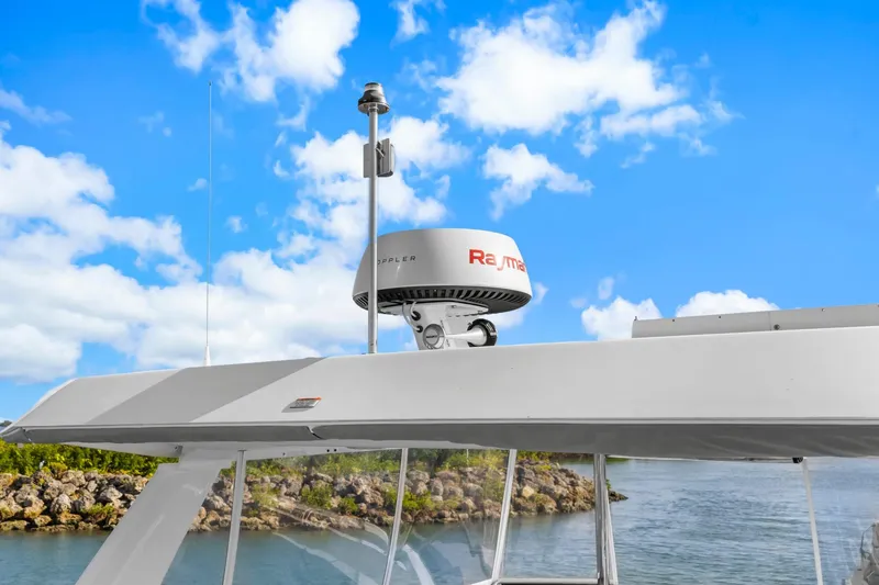 Slide: The Image of 2024 Leopard 46 Powercat radar system against a bright blue sky. - 42