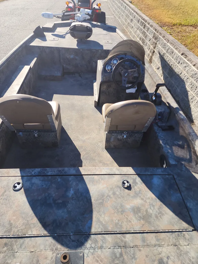 Slide: The Image of Excel Stalker Side Console 2172 2024 - 2