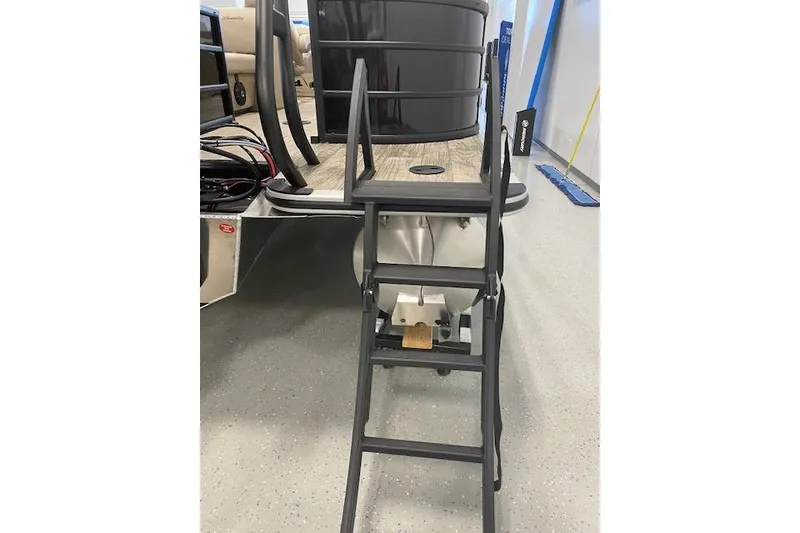 Slide: The Image of 2026 Bentley Pontoons Legacy 223 Navigator with ladder and deck view. - 6