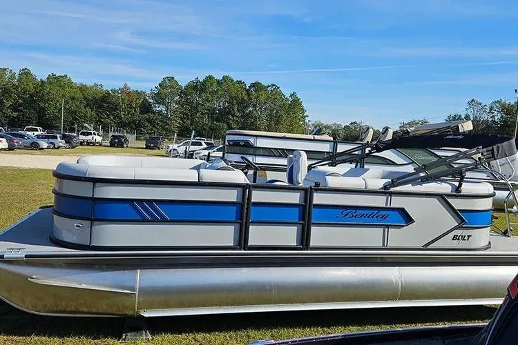 Slide: The Image of 2026 Bentley Pontoons Bolt 223 on display, featuring sleek design and modern aesthetics. - 8