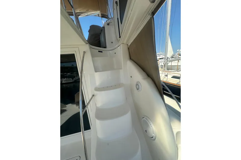 Slide: The Image of Staircase on 2010 Meridian 391 Sedan yacht, leading to upper deck. - 25