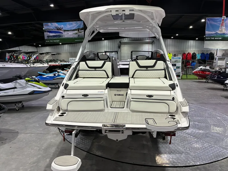 Slide: The Image of Yamaha 275SD 2024 - 3