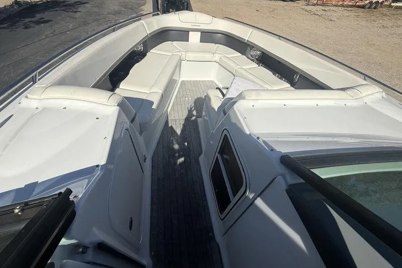 Slide: The Image of 2015 Formula 350 Crossover Bowrider with spacious seating and sleek design. - 19