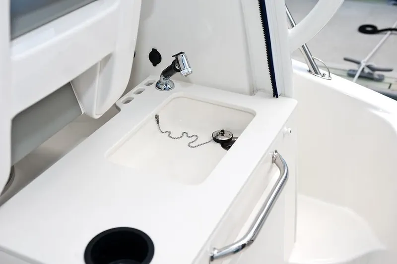 Slide: The Image of 2023-Boston-Whaler-285-Conquest-MarineMax - 9