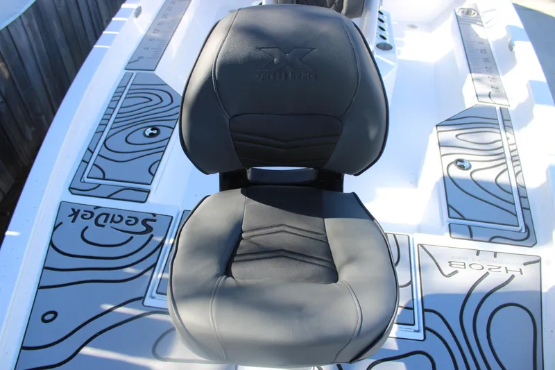 Slide: The Image of 2026 Xpress H20B Bay boat seat with custom deck design. - 19