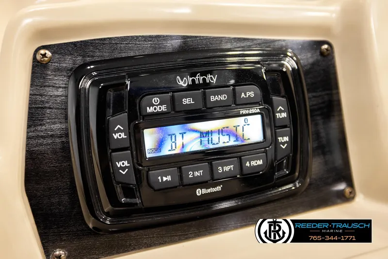 Slide: The Image of Infinity PRV-250A stereo system in 2020 Avalon VEN FNC boat, featuring Bluetooth connectivity. - 34