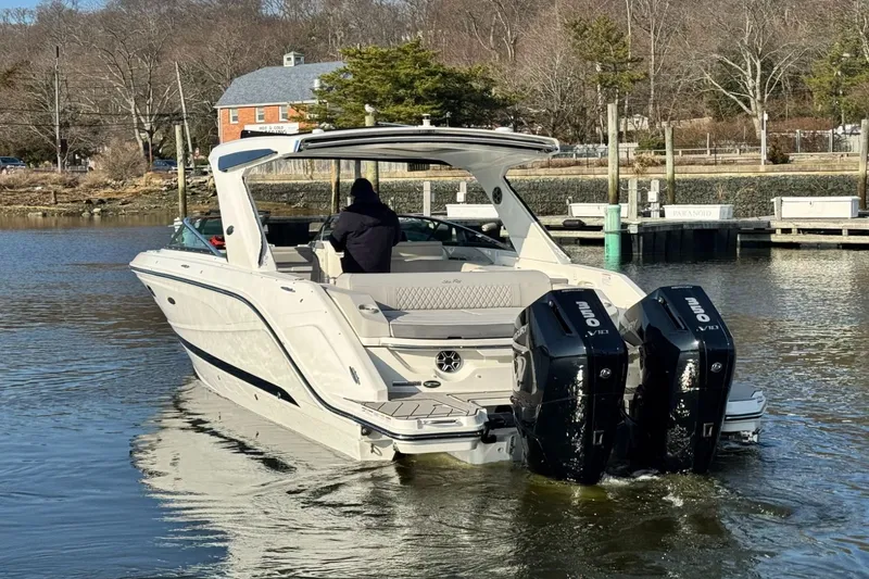 Slide: The Image of Sea Ray SLX 310 Outboard 2026 - 2