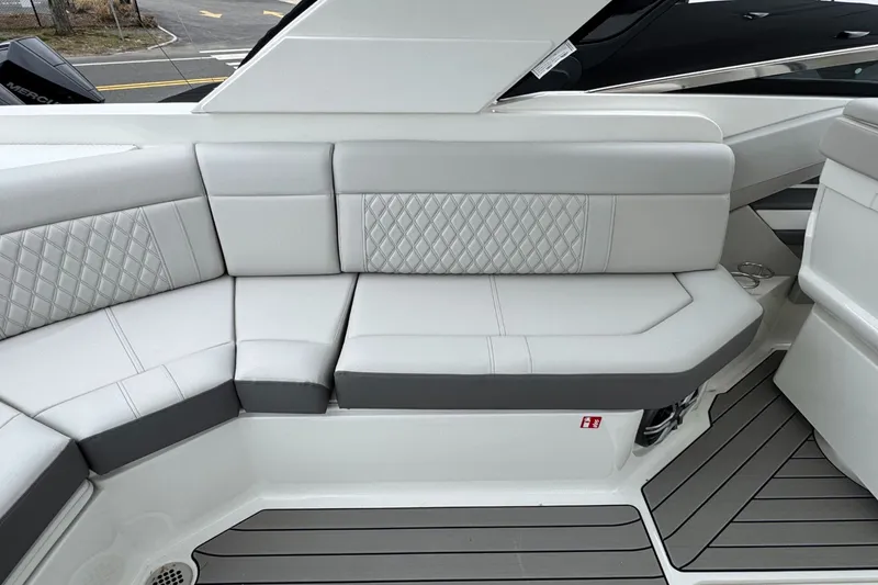 Slide: The Image of Sea Ray SLX 310 Outboard 2026 - 26