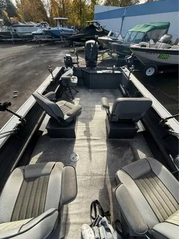 Slide: The Image of Alumaweld Super Vee Pro 21 2015 - 4