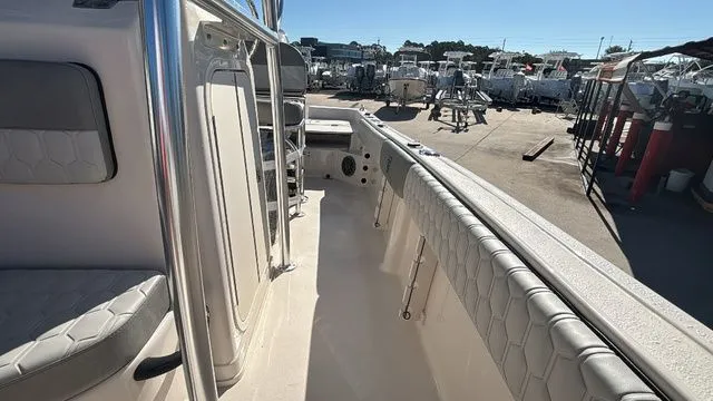 Slide: The Image of Carolina 21 Ultra Elite 2026 - 18