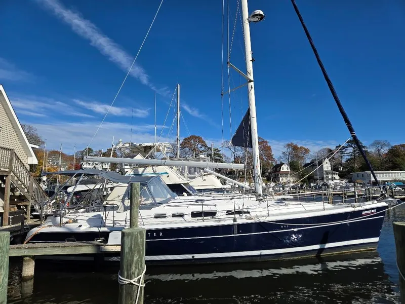 Slide: The Image of Hunter 44 2006 - 3