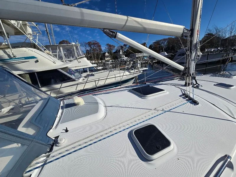 Slide: The Image of Hunter 44 2006 - 36