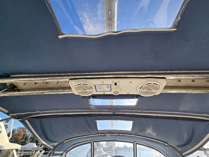 Slide: The Image of Hunter 44 2006 - 47